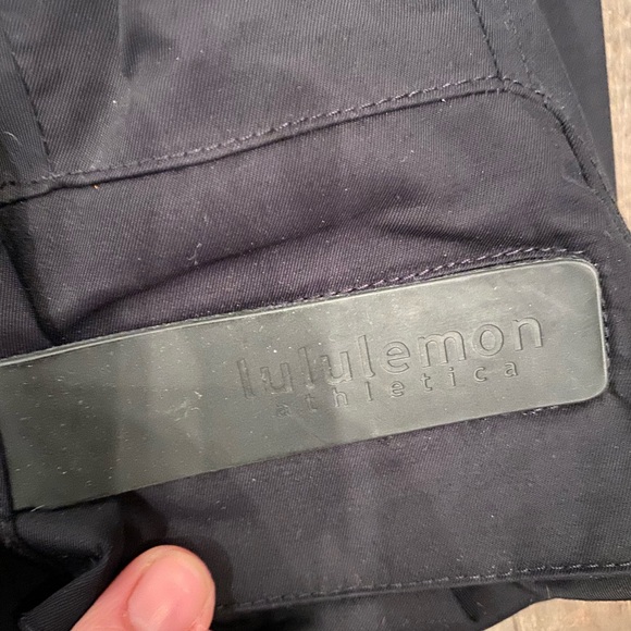 Men’s Lululemon jacket - Picture 4 of 6
